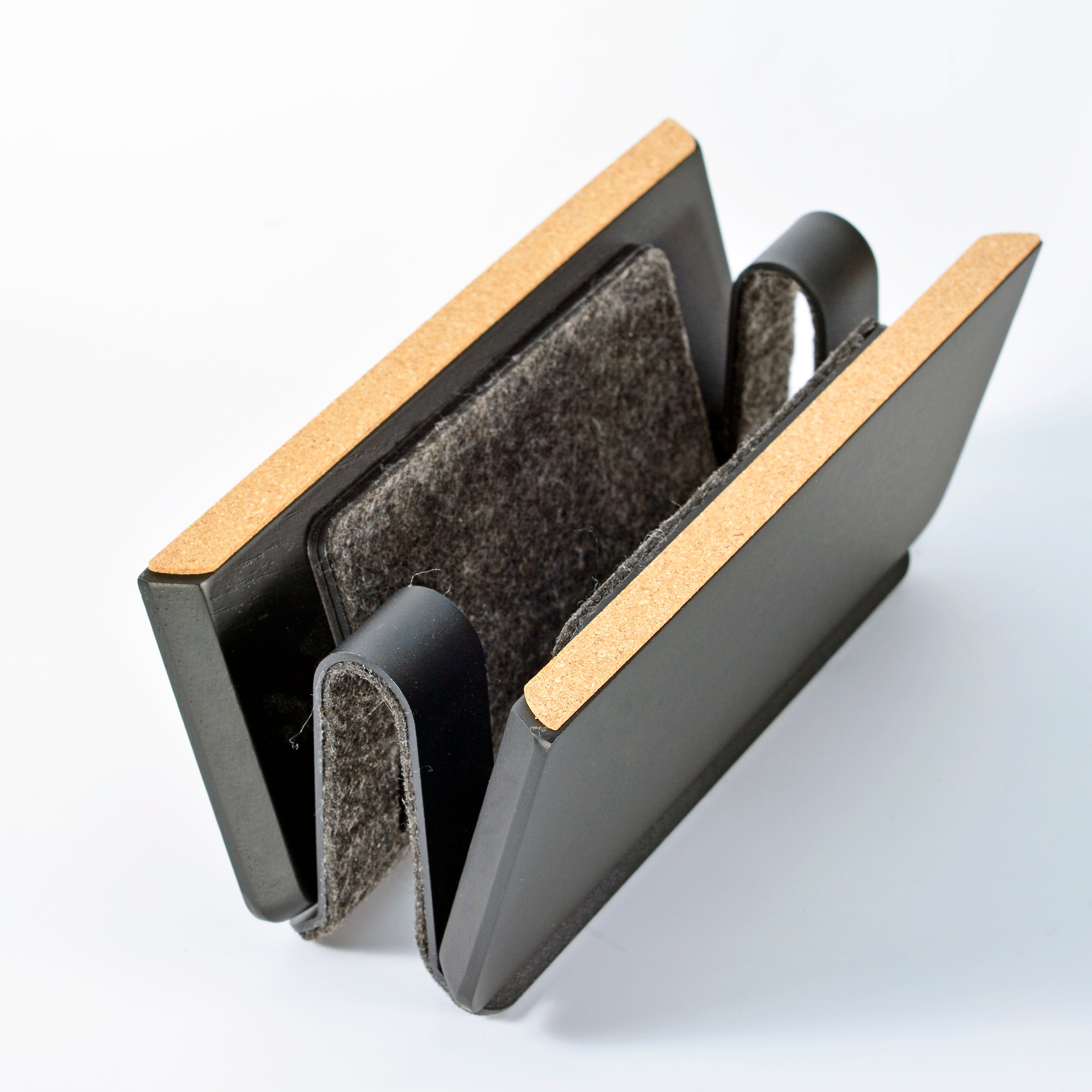 Laptop Dock v2.0 | For MacBook & Ultrabooks