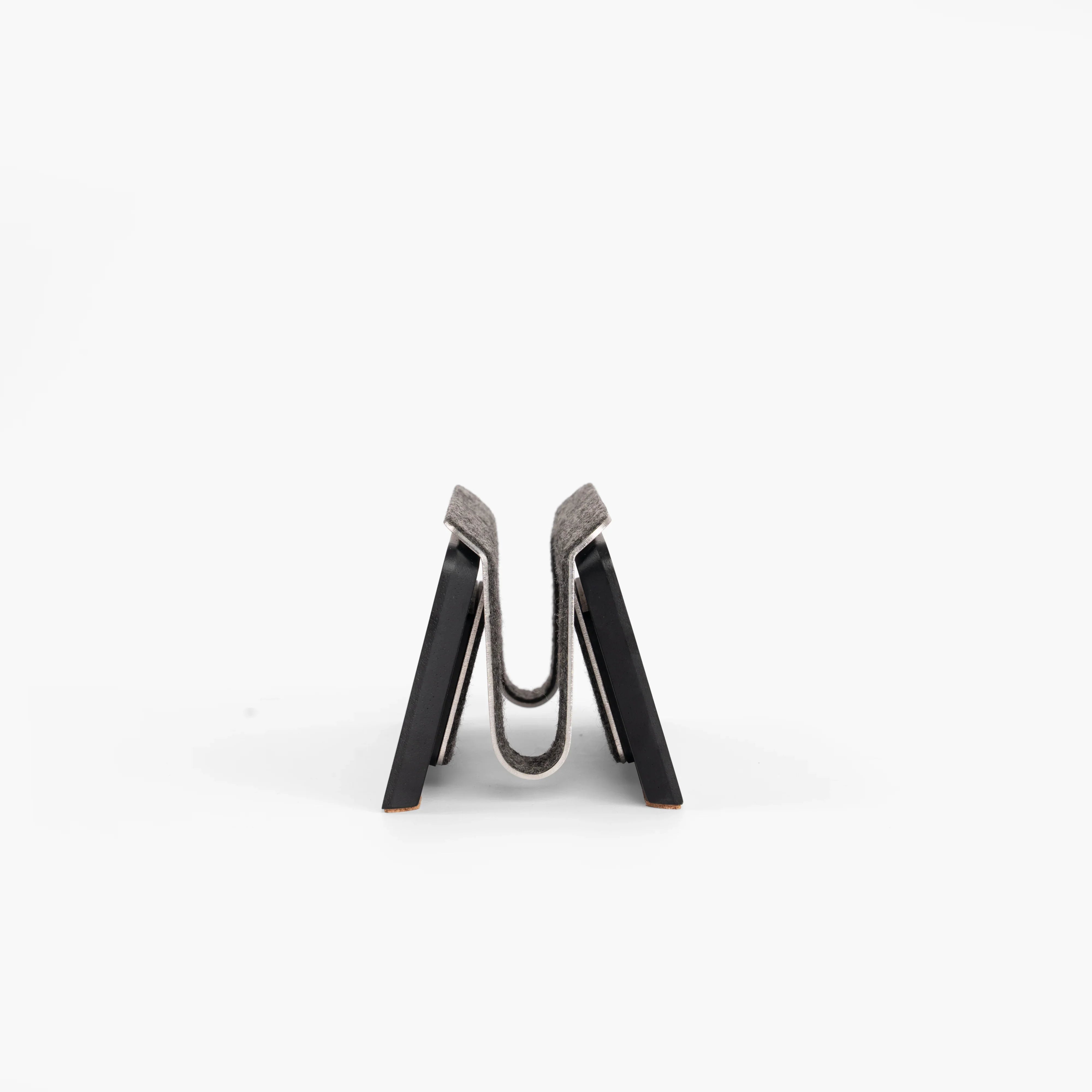 Laptop Dock v2.0 | For MacBook & Ultrabooks