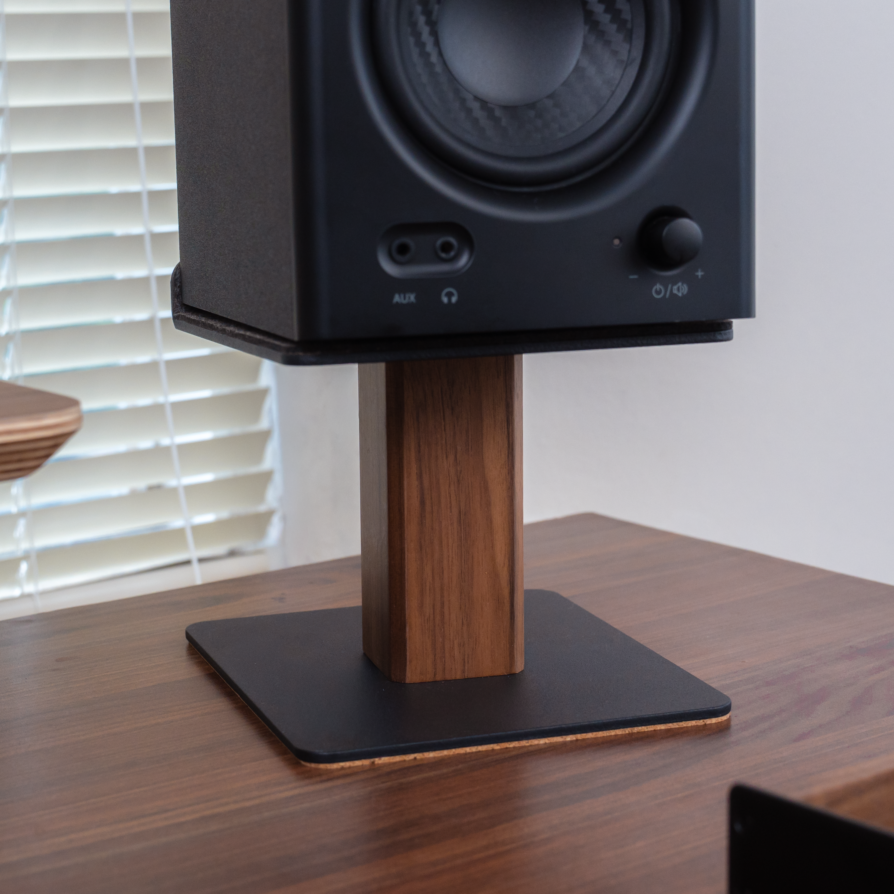 Speaker Stands v2.0