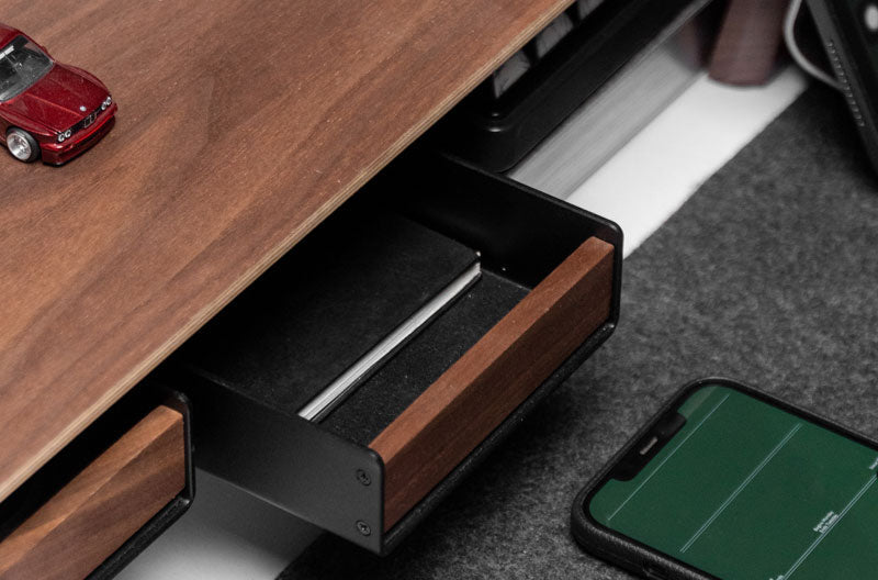 How to Make a Pull-Out Shelf for a Desk